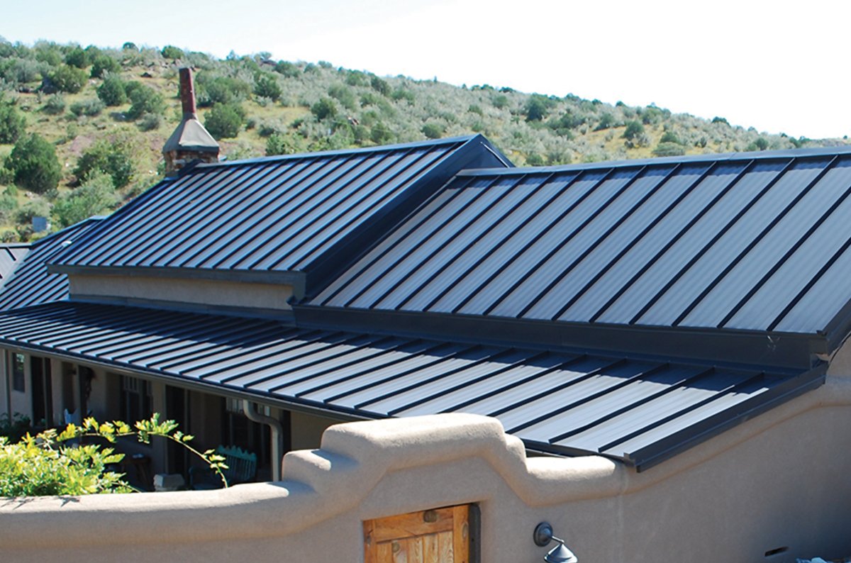 New standing seam metal roof installed on Minnesota home for lasting weather protection